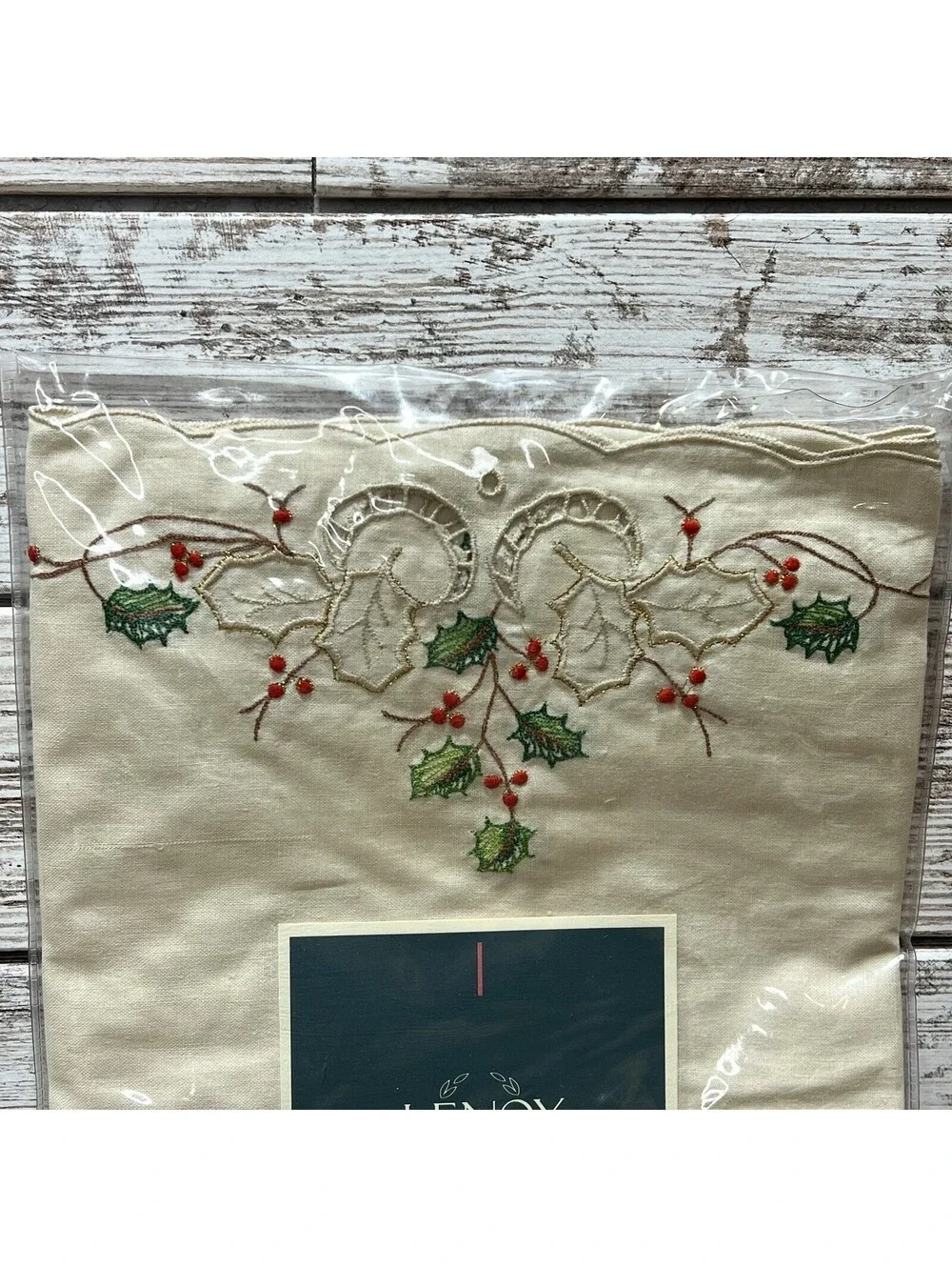 Vintage Lenox Embroidered Holiday 70’ Table Runner Holly Berry 1990 - NEW